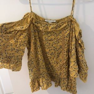 Yellow AEO open shoulder top, bell sleeves, SIZE S